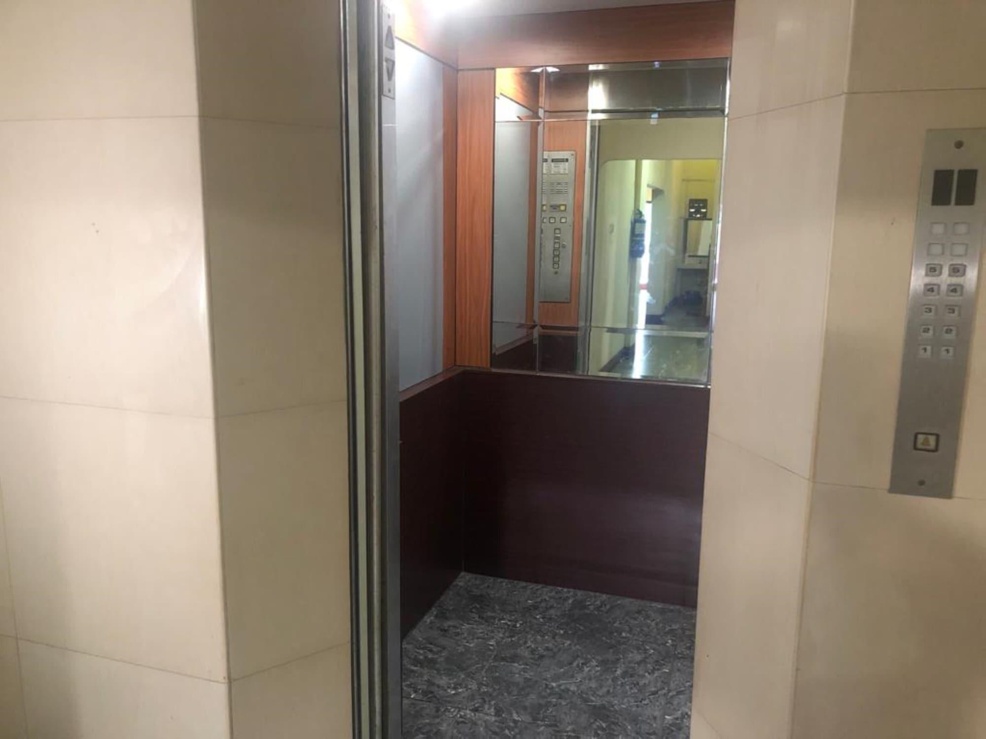 Hotel Pelita Terang Nagoya Eksteriør billede