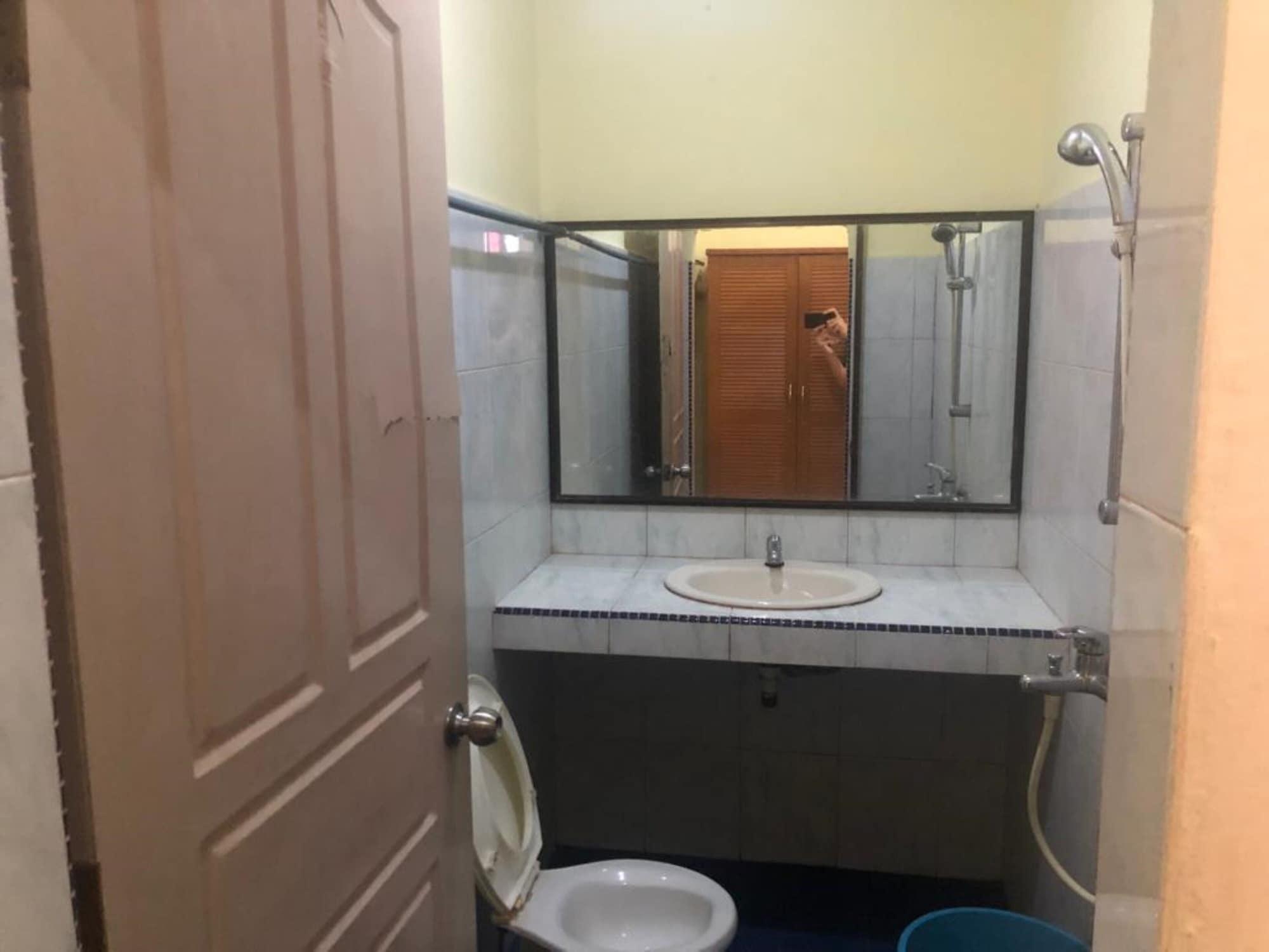 Hotel Pelita Terang Nagoya Eksteriør billede