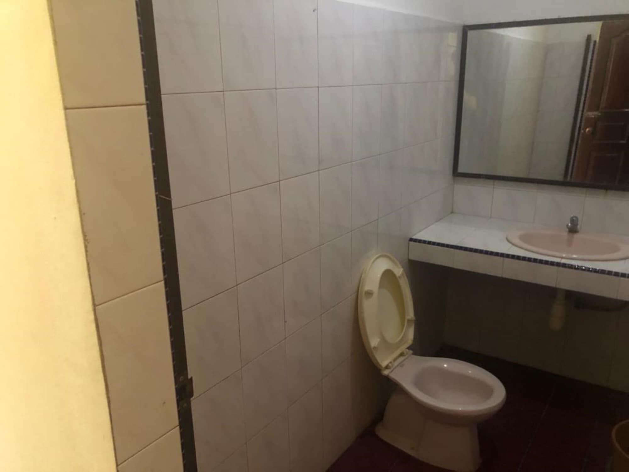 Hotel Pelita Terang Nagoya Eksteriør billede