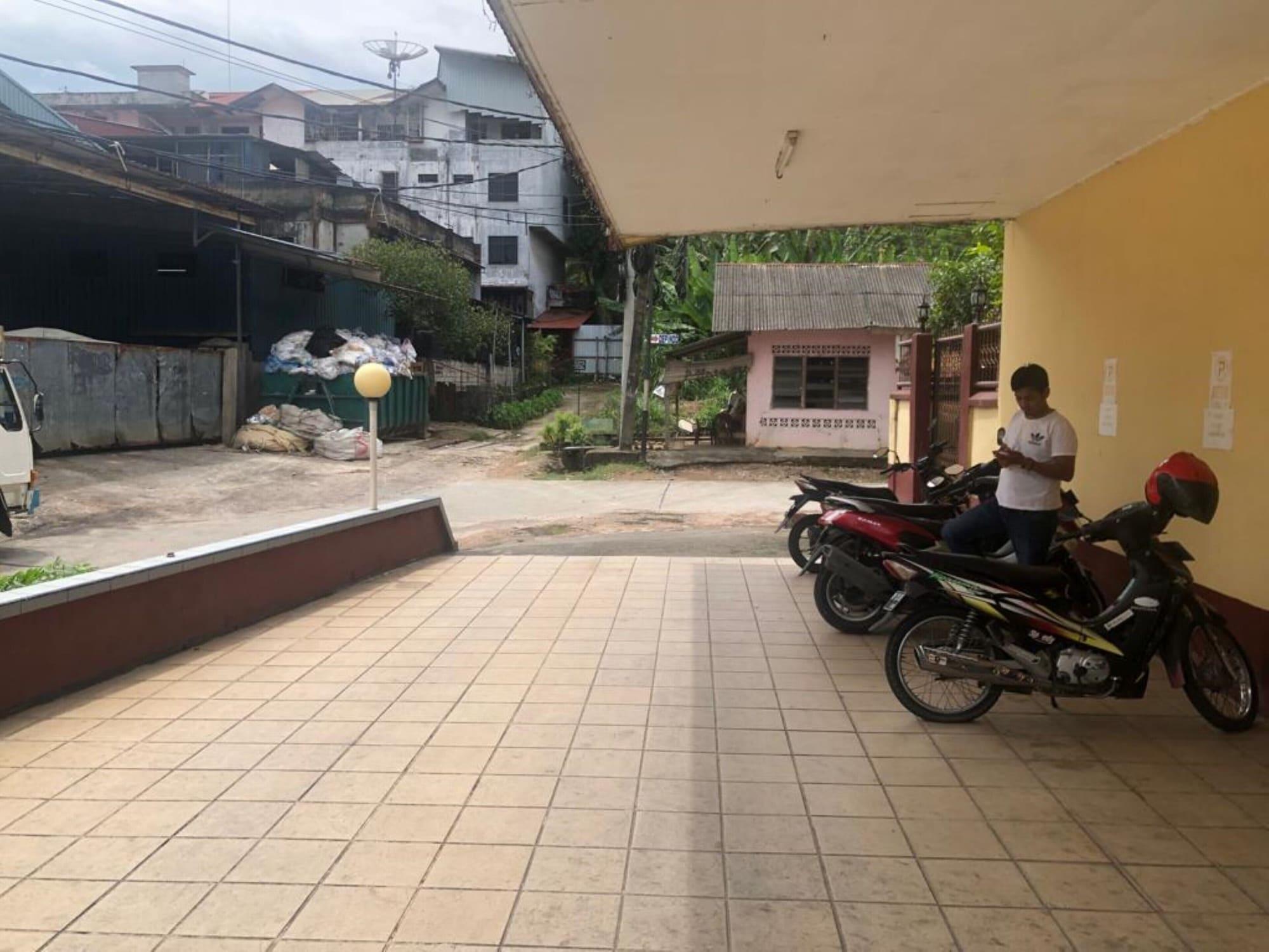 Hotel Pelita Terang Nagoya Eksteriør billede